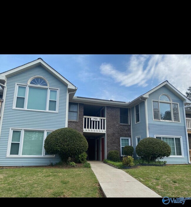 Primary Photo - 1409 Liberty Dr