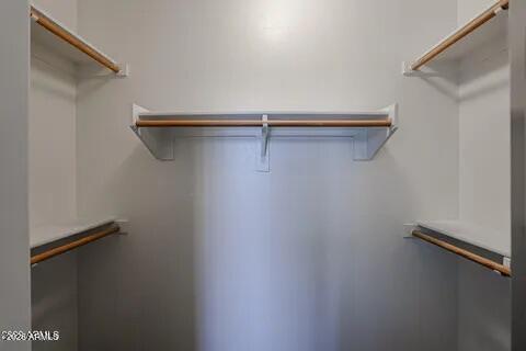 Building Photo - 18009 W Sunnyslope Ln