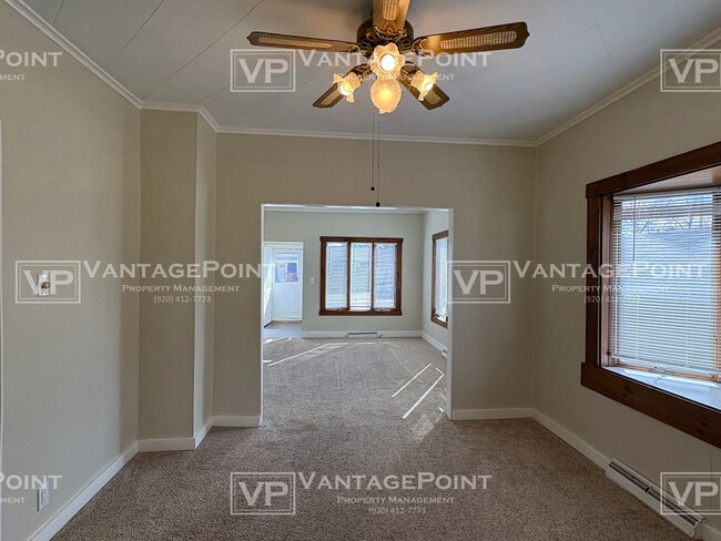 Building Photo - 2110 Lincoln St