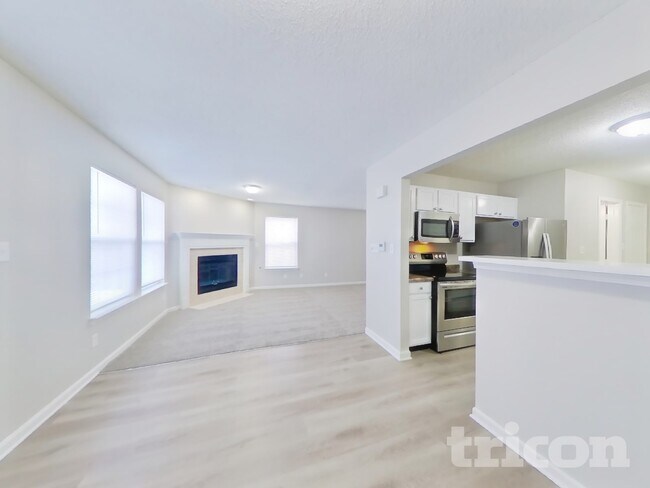 Building Photo - 522 Harmony Dr