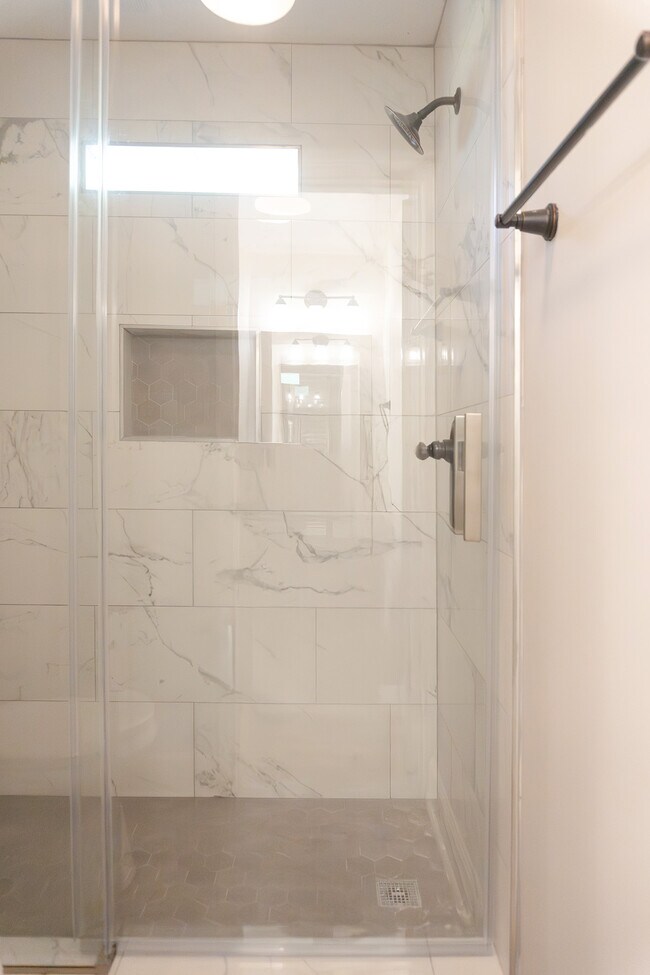 Building Photo - 2781 Grantham Ln