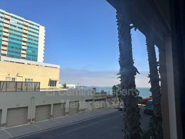 Building Photo - 1750 E Ocean Blvd