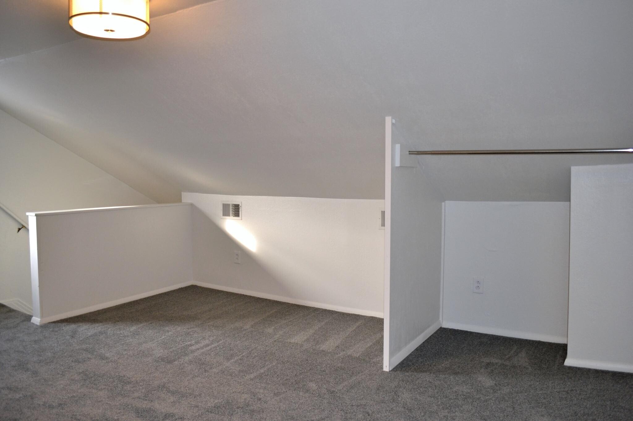 Building Photo - 2611 Larkins Way