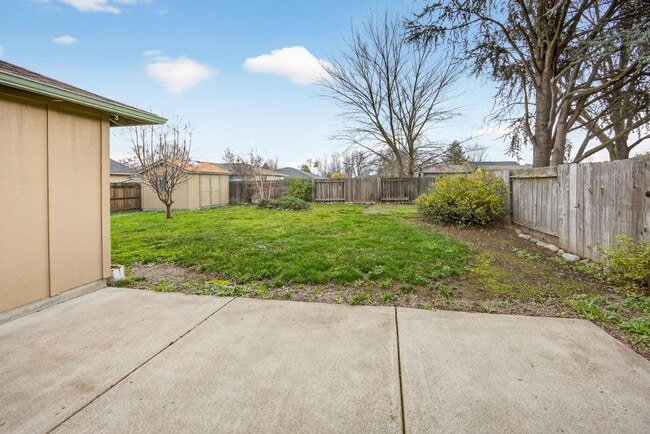 Building Photo - 1517 Westfield Way