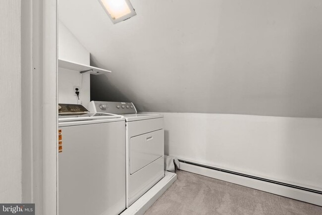 Building Photo - 137 Blackfoot Trail