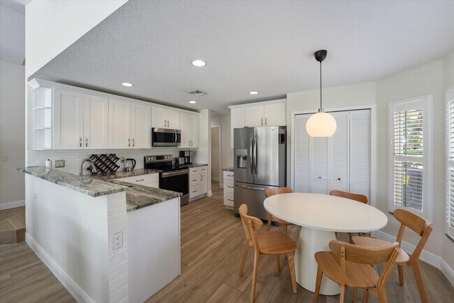 Building Photo - 4033 Bluff Harbor Way