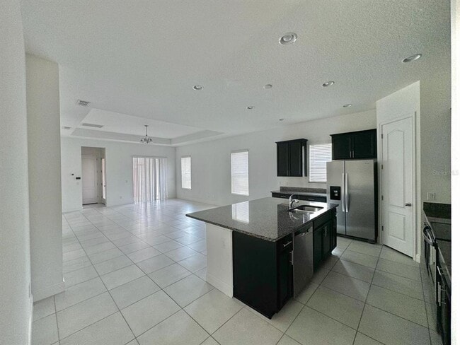 Building Photo - 13372 Stoddart Ave