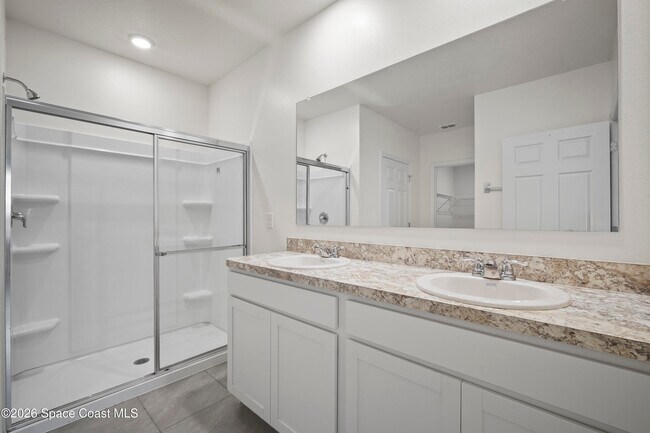 Building Photo - 1065 Dugan CIR SE