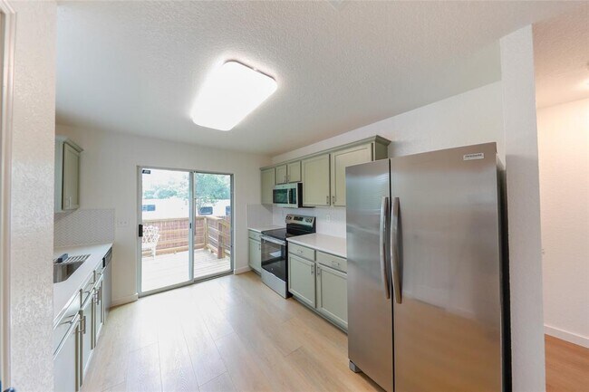Building Photo - 11254 Dublin Cir