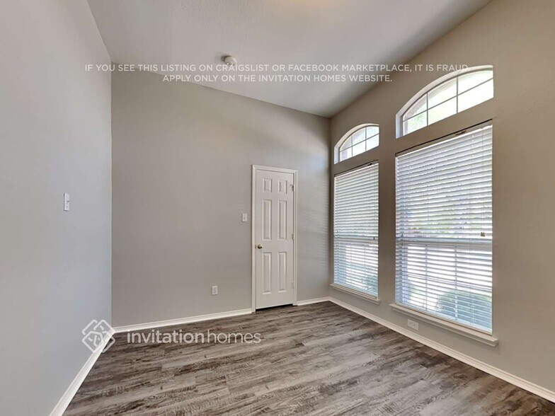 Building Photo - 5641 Norris Dr
