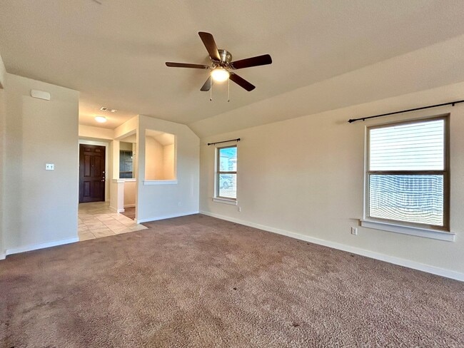 Building Photo - 5809 Urbano Bnd