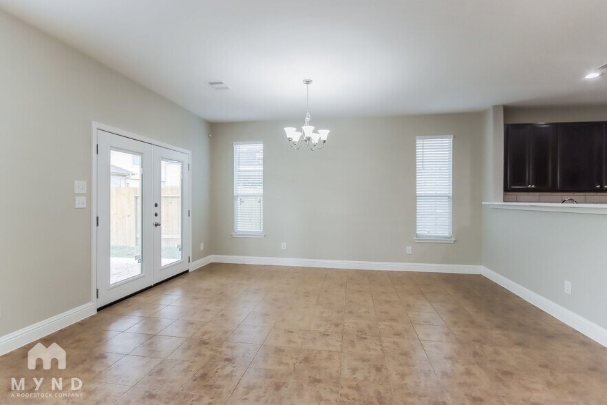 Building Photo - 29607 Legends Pl Dr