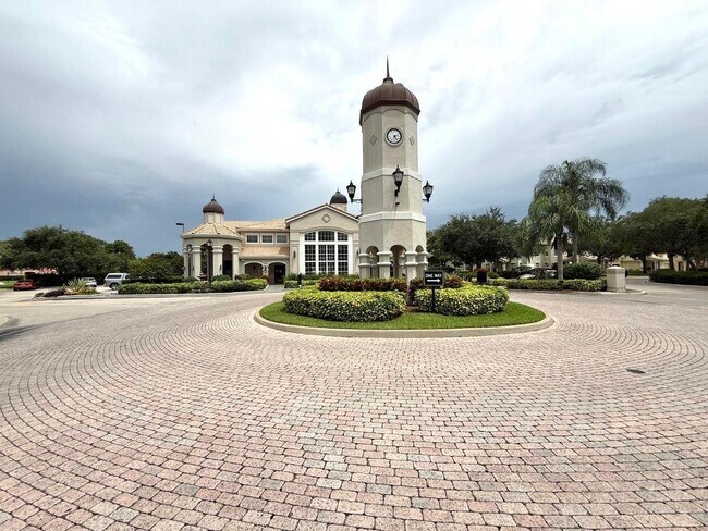 Building Photo - 158 SW Peacock Blvd