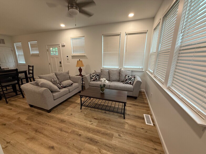 Building Photo - Room in Duplex on S Alston Ave