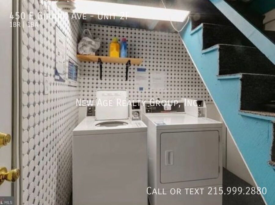 Building Photo - 450 E Girard Ave