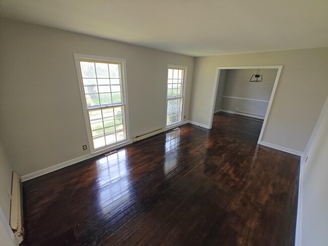 Formal living room - 5822 Craftsbury Dr