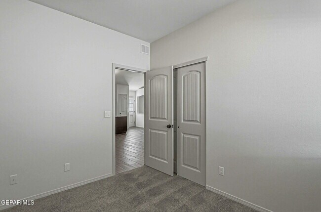 Building Photo - 14620 Carlo Alvarado Dr