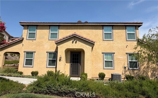 Building Photo - 2116 Lavender Ln