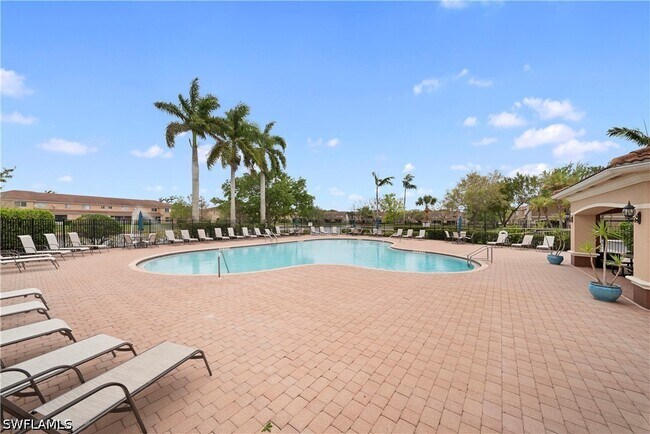 Building Photo - 9648 Roundstone Cir