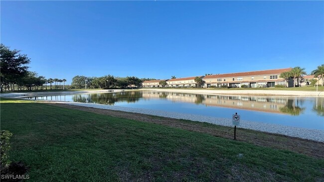 Building Photo - 11540 Villa Grand