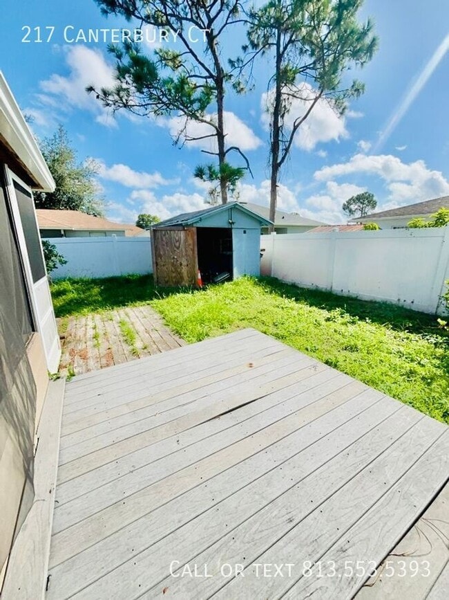 Building Photo - 217 Canterbury Ct