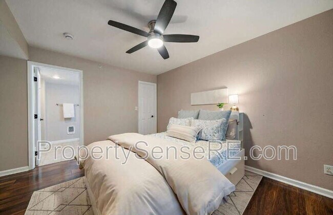 Building Photo - 12555 E Tennessee Cir