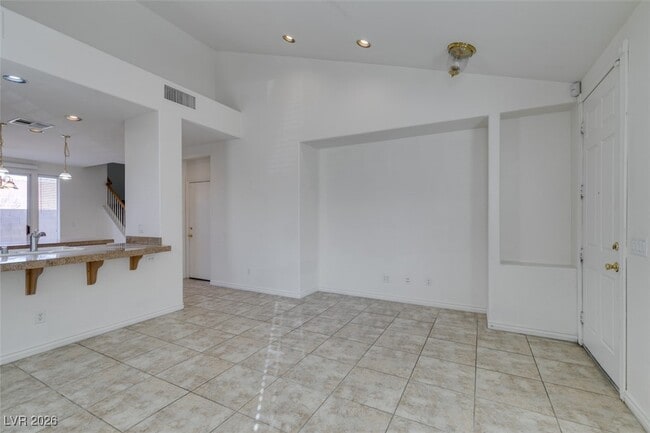 Building Photo - 2832 Glistening Grove Ave