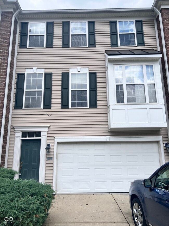 Primary Photo - 3332 Decker Ridge Dr