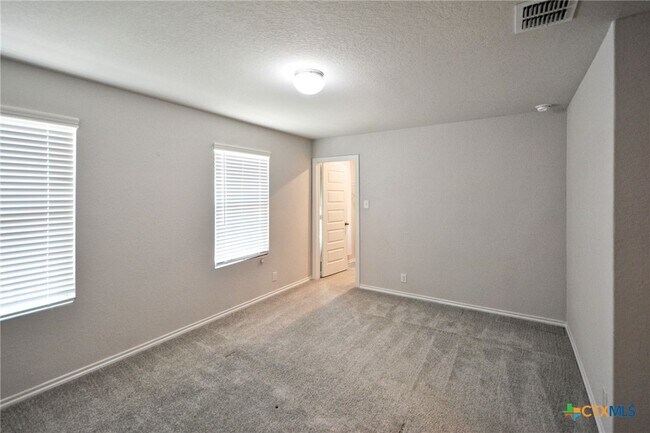 Building Photo - 6806 Prue Rd