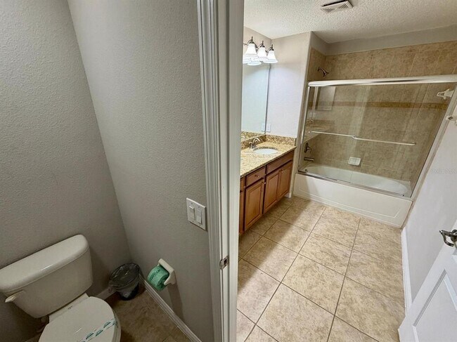 Building Photo - 2979 Banana Palm Dr