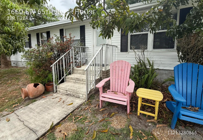 Primary Photo - 1660 SW 65th Ave