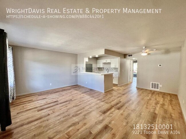 Building Photo - 9221 Tudor Dr