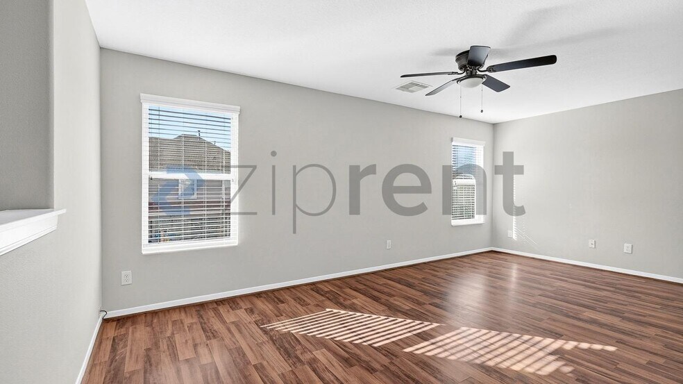 Building Photo - 5011 Ivy Fair Way