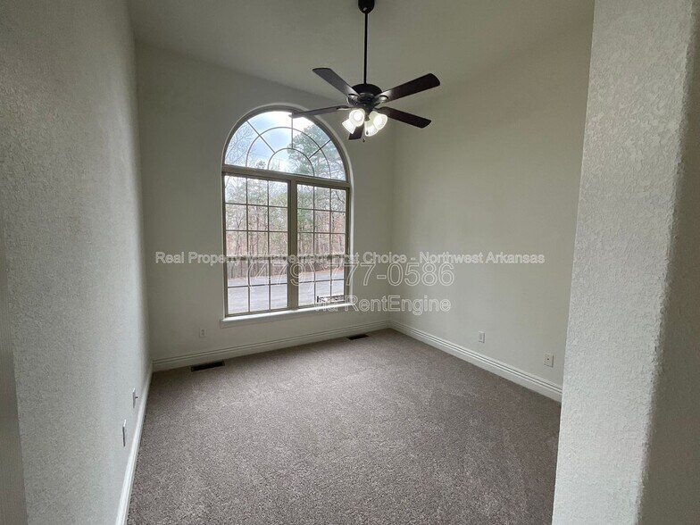 Building Photo - 1 Dent Ln