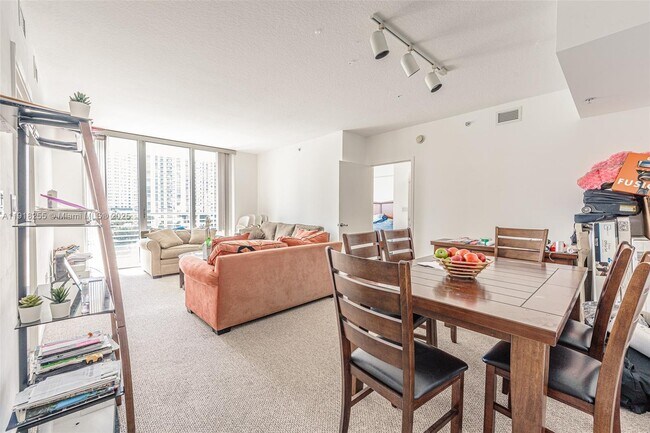 Building Photo - 325 S Biscayne Blvd