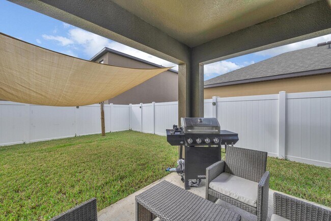 Building Photo - 5306 Entertainment Way