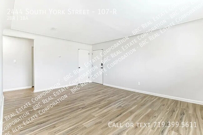 Building Photo - 2444 S York St