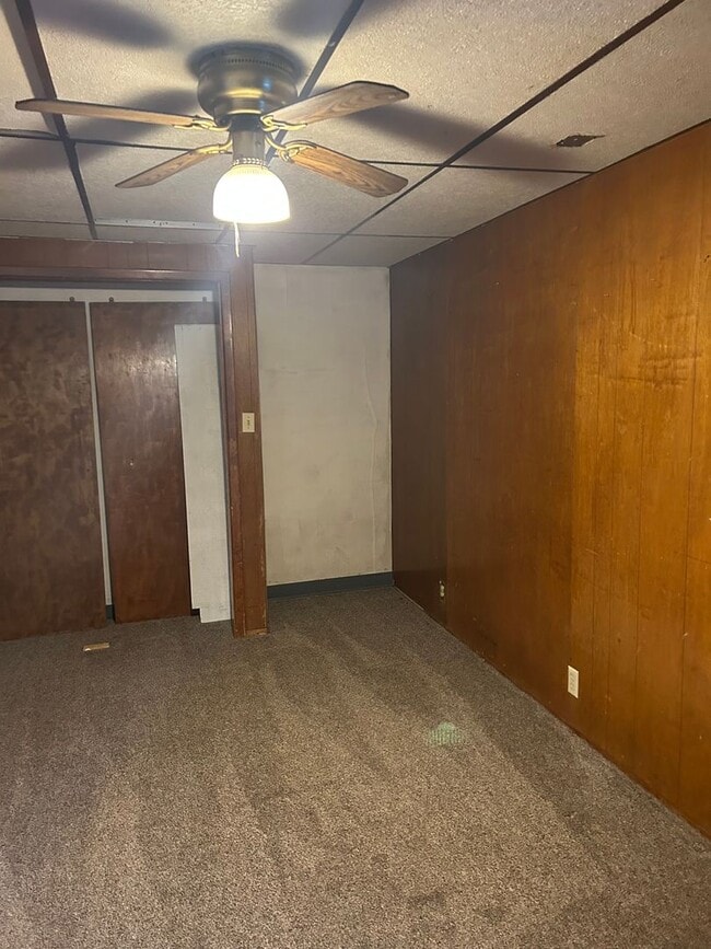 Building Photo - 853 S Main St