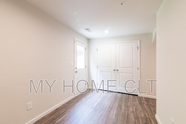 Building Photo - 5342 Austin Knoll Ct