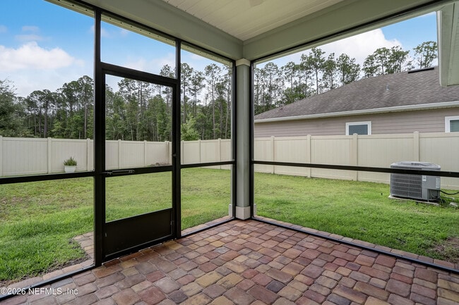 Building Photo - 10386 Pavnes Creek Dr