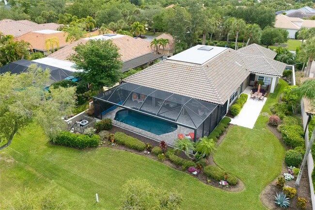 Building Photo - Turnkey furnished 4 bedroom, 3 bath pool home on the golf course in Boca Royale, with a full golf...