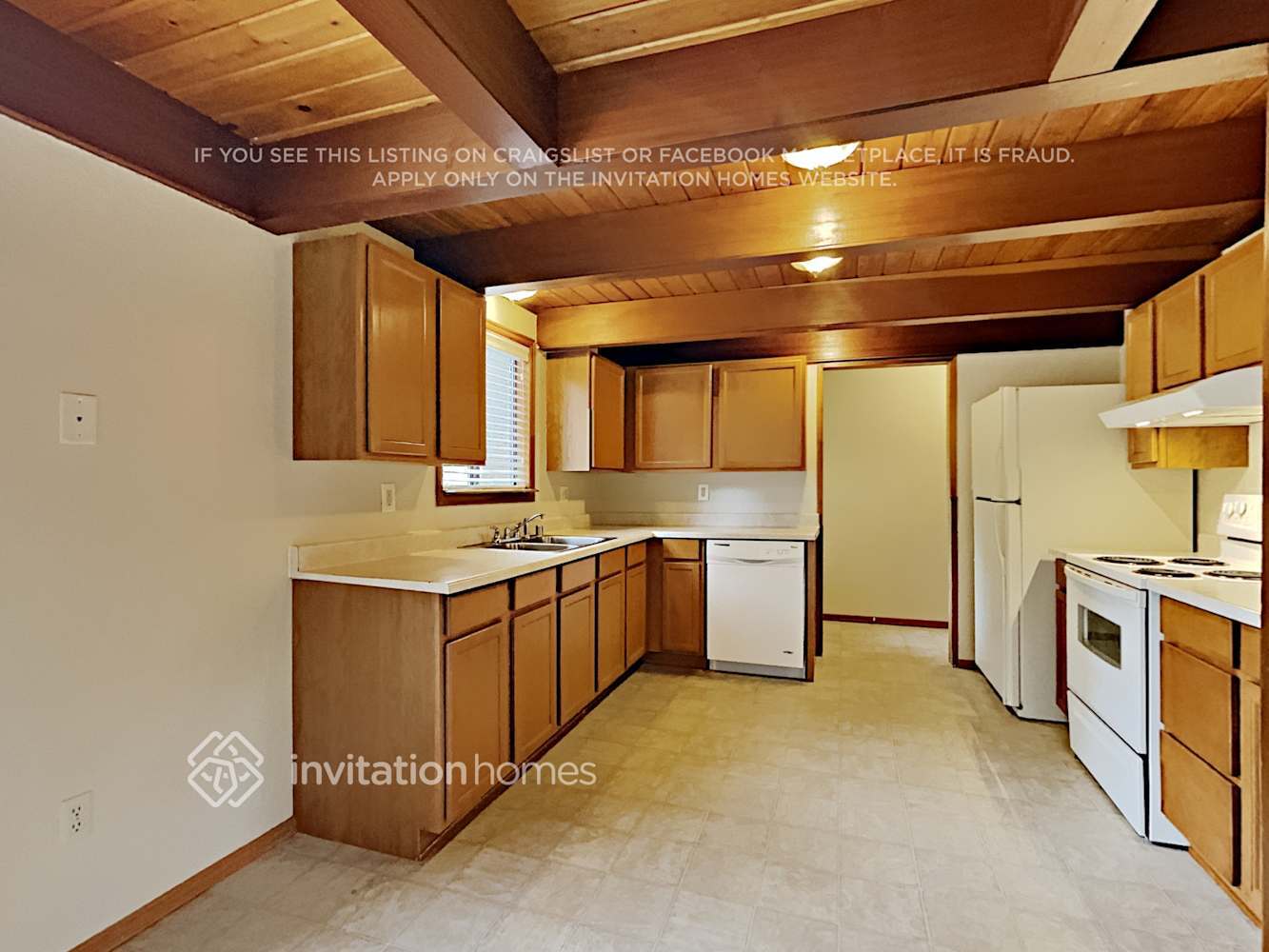 Building Photo - 2018 Tacoma Point Dr E