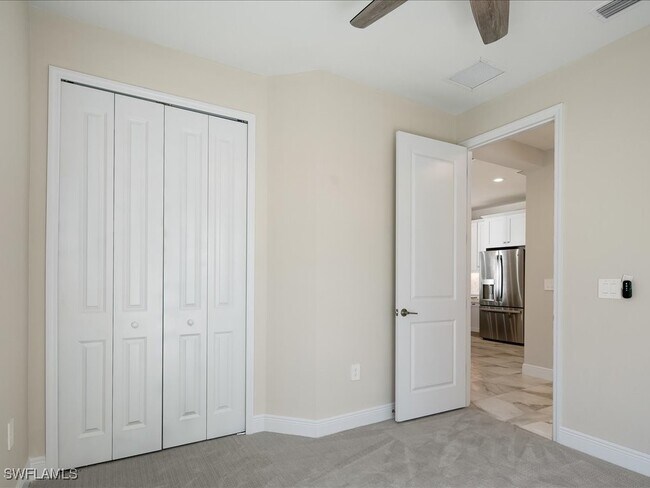 Building Photo - 2385 Ariane Dr