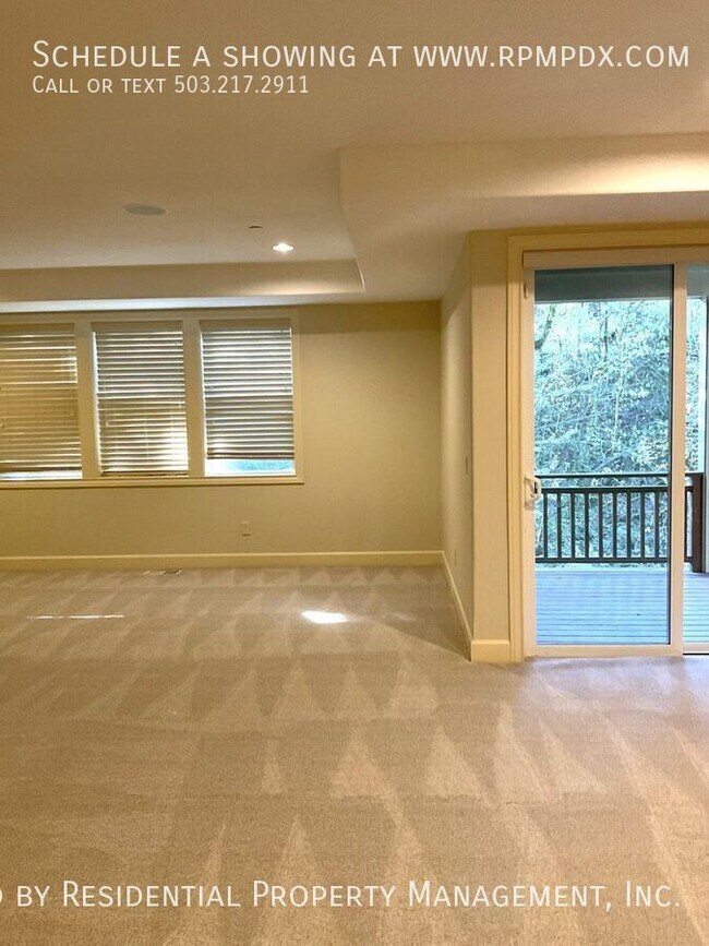 Building Photo - 18278 SW Santoro Dr