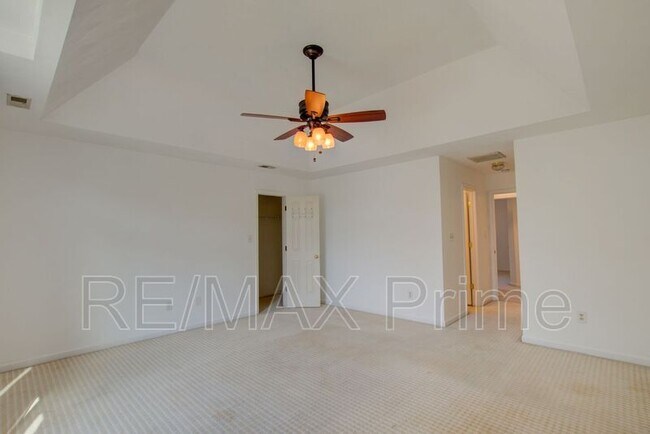 Building Photo - 427 Las Gaviotas Blvd