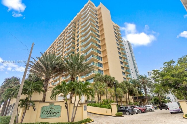 Building Photo - 2501 S Ocean Dr