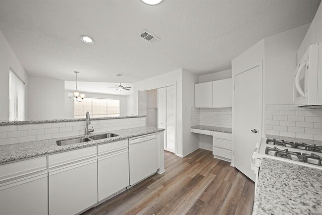 Building Photo - 17651 Northfalk Dr