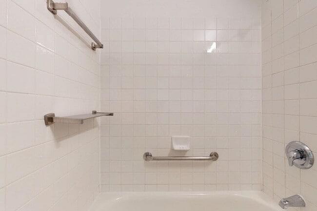 Floorplan - 1400 E. 57th Street