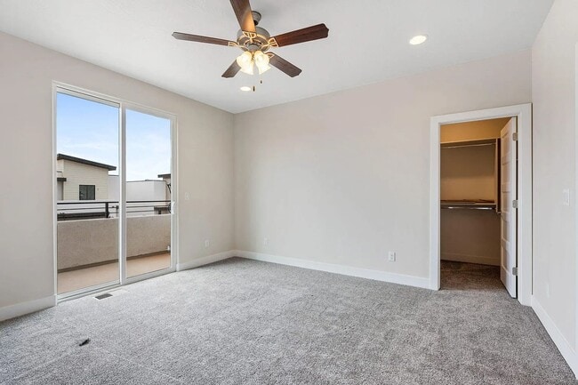 Building Photo - Brand New 3 Bedroom Townhome in Washington