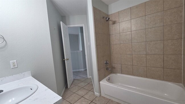 Building Photo - 4121 Mallow St